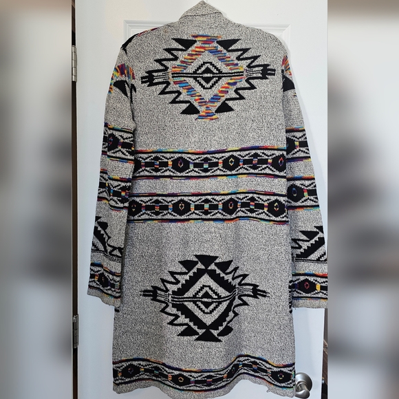 Northern Angel Southwestern Cardigan Sweater Long Tribal Aztec Duster Women’s - Picture 5 of 5